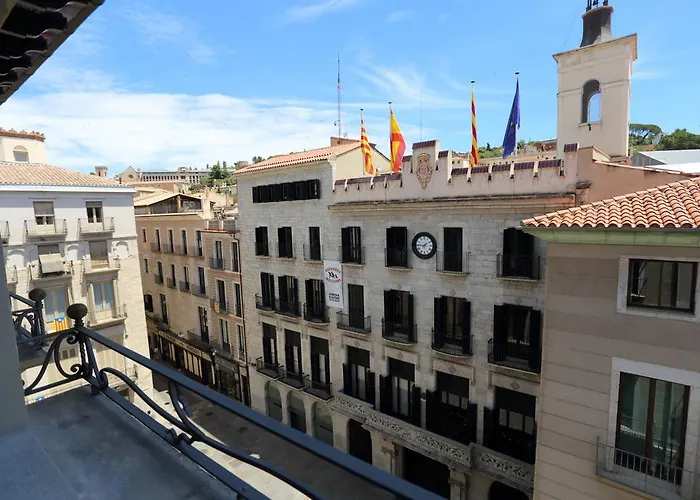 Apartament Placa Del Vi *